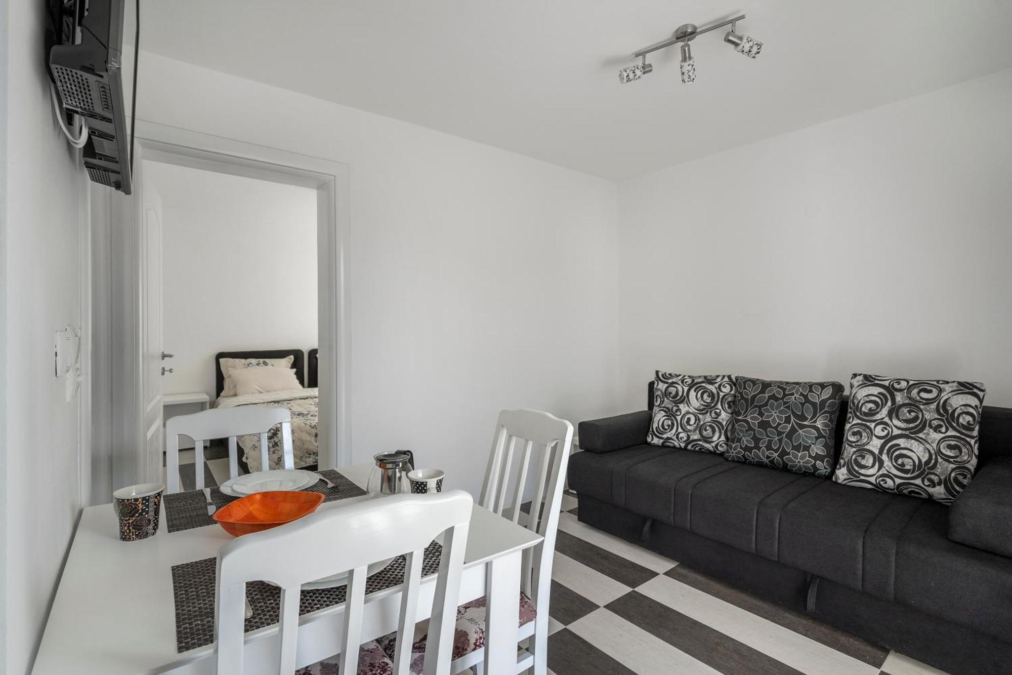 Apartments Natali Bar Εξωτερικό φωτογραφία