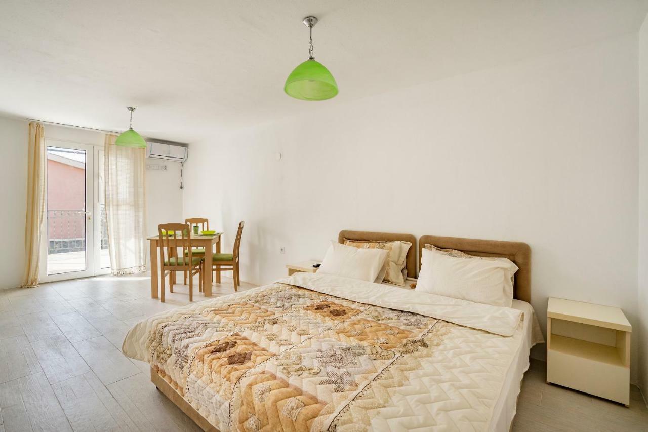 Apartments Natali Bar Εξωτερικό φωτογραφία