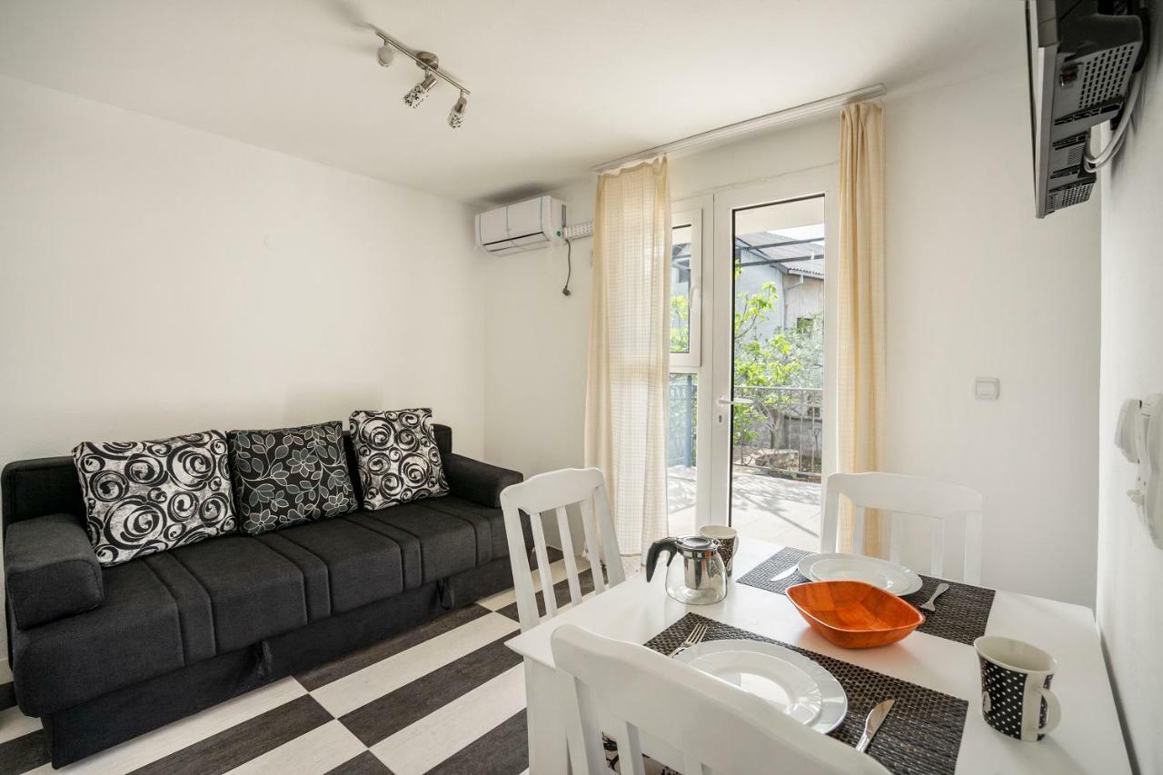 Apartments Natali Bar Εξωτερικό φωτογραφία