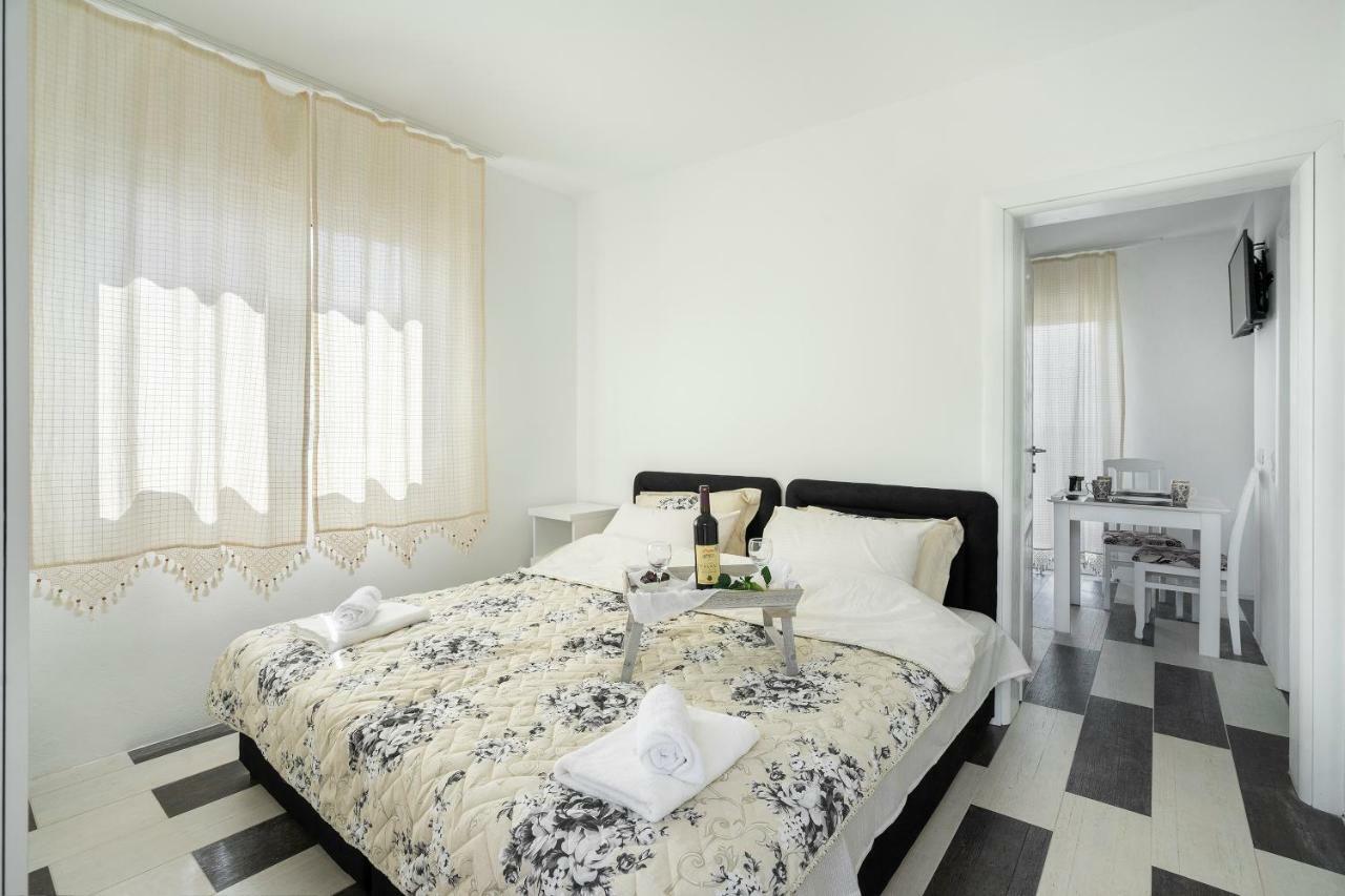 Apartments Natali Bar Εξωτερικό φωτογραφία