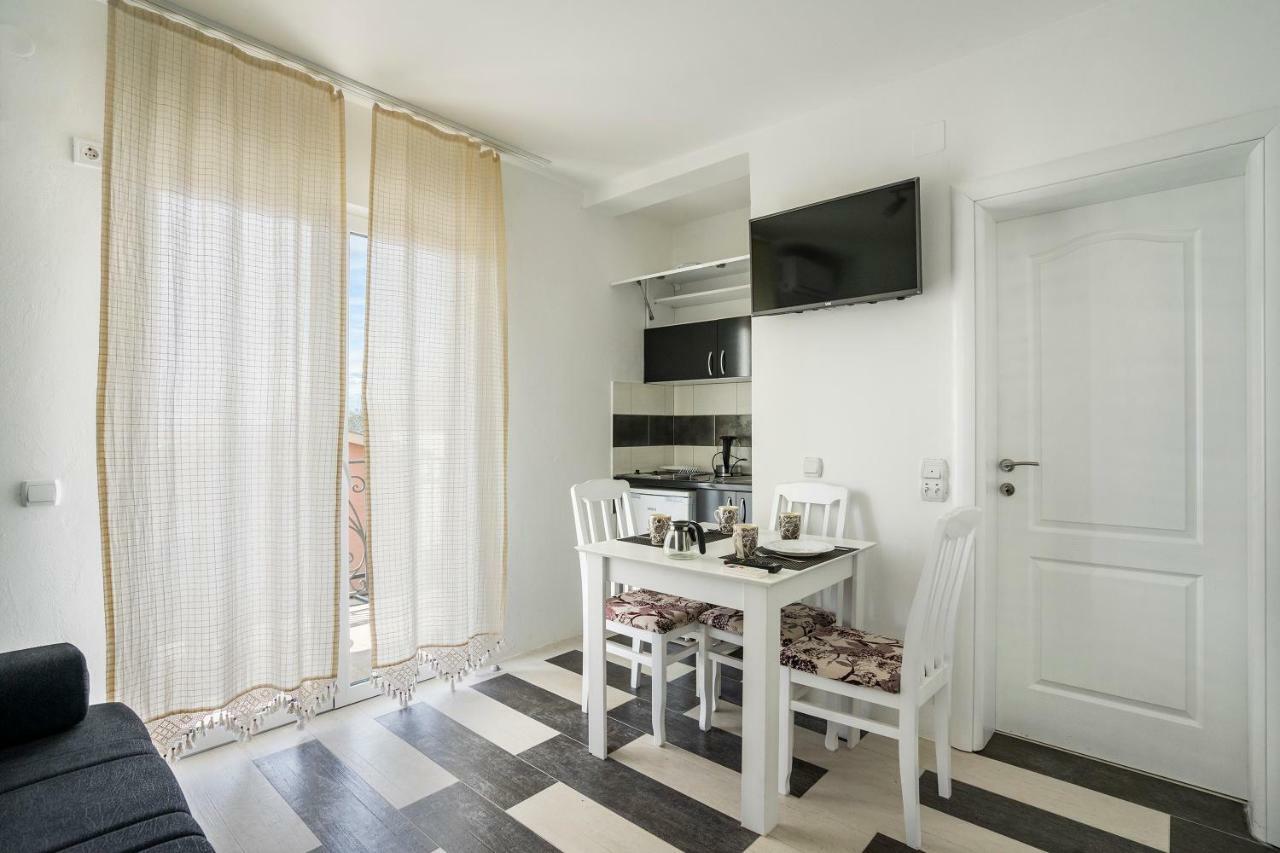 Apartments Natali Bar Εξωτερικό φωτογραφία