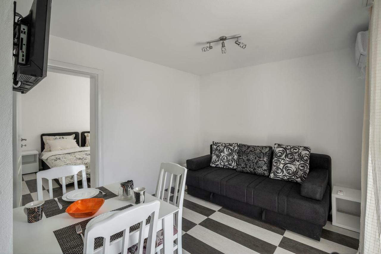 Apartments Natali Bar Εξωτερικό φωτογραφία
